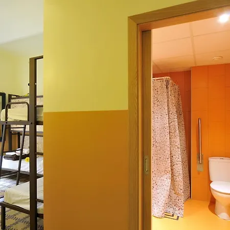 Hostel Equity Point Hostel Girona