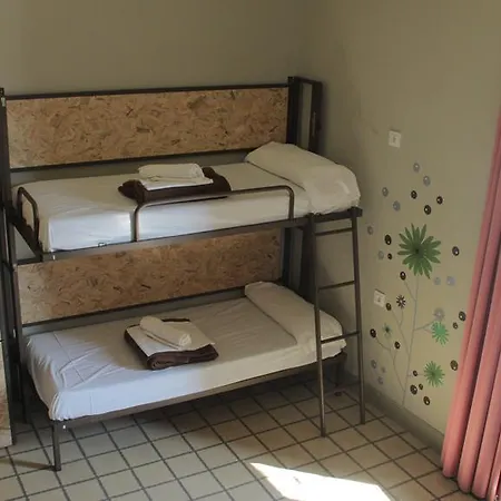 Hostel Equity Point Hostel Girona Girona