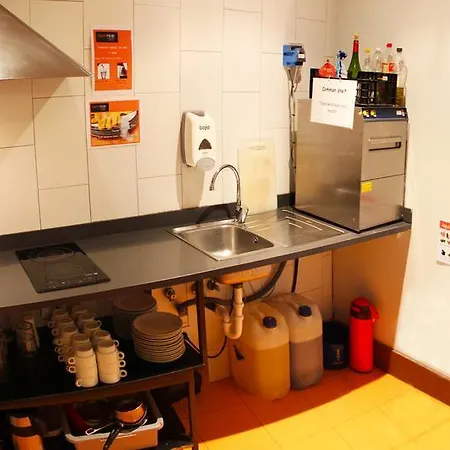 Equity Point Hostel Girona Hostel Girona