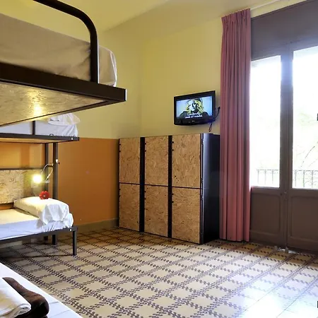 Equity Point Hostel Girona Χιρόνα
